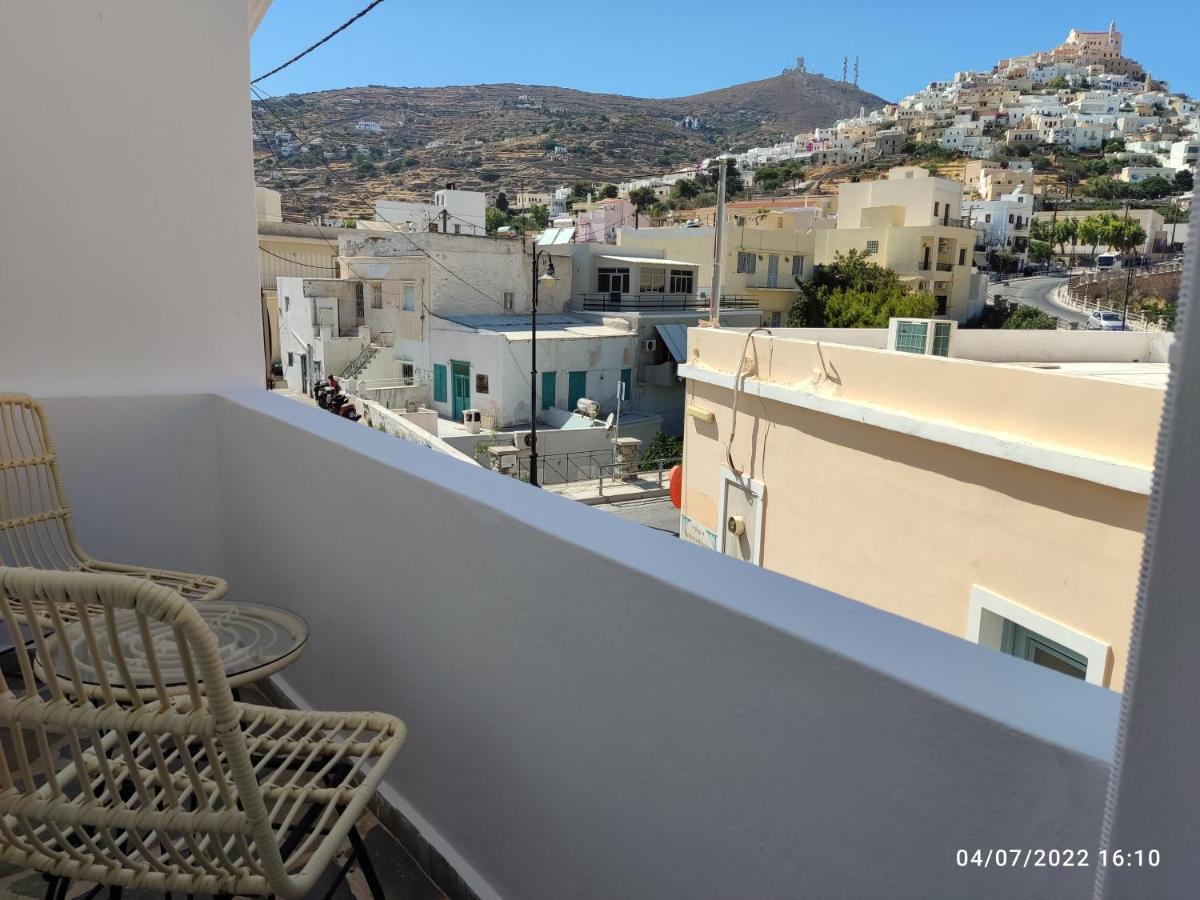 Apartment Smyrnis *